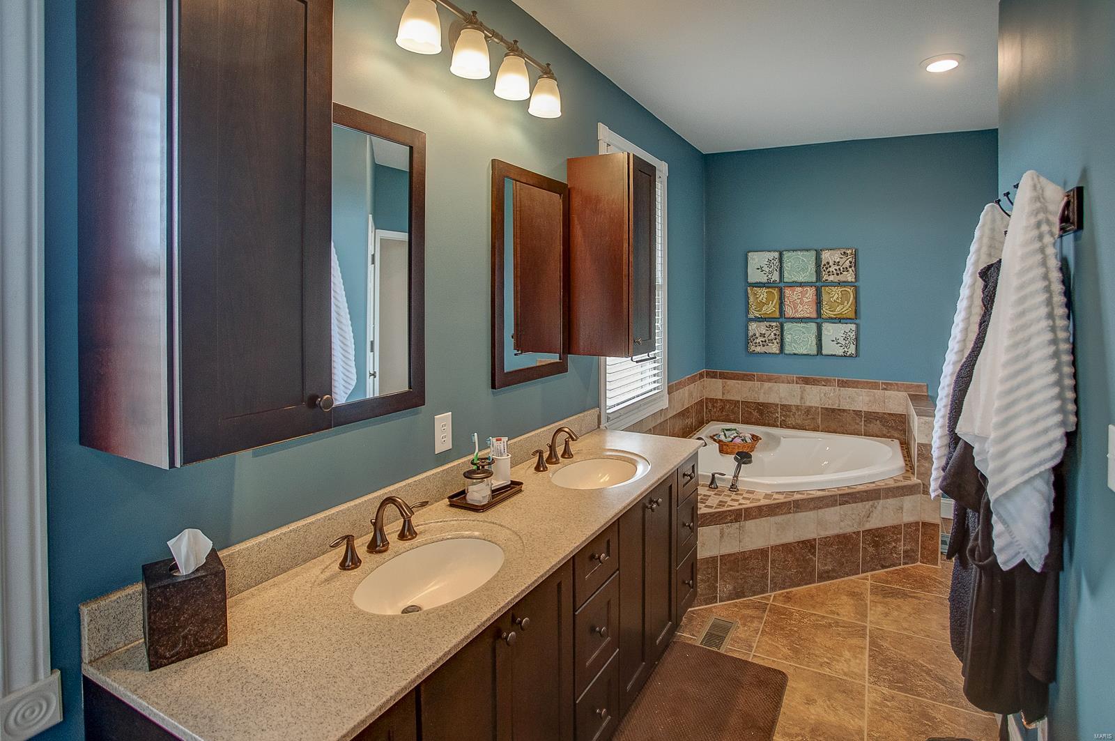8643 Fruit Road Edwardsville, IL 62025 - Photo 32 of 89