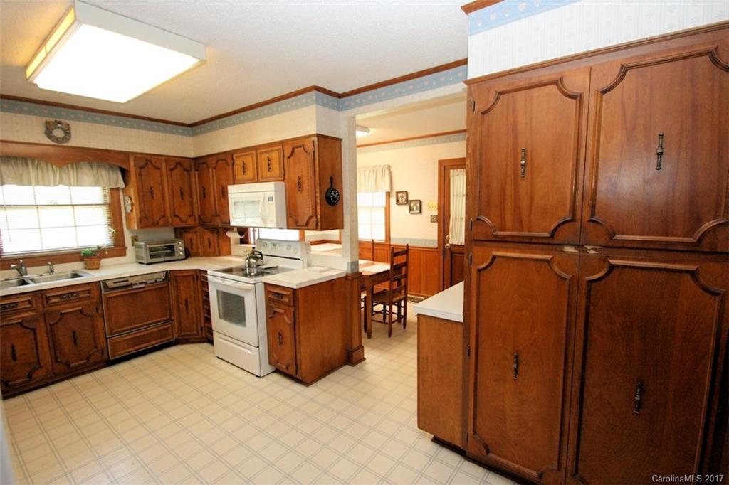 5088 Matthews Simril Road Rock Hill, SC 29732 - Photo 7 of 17 Gallery Image 7