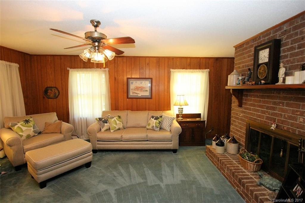 5088 Matthews Simril Road Rock Hill, SC 29732 - Photo 9 of 17 Gallery Image 9