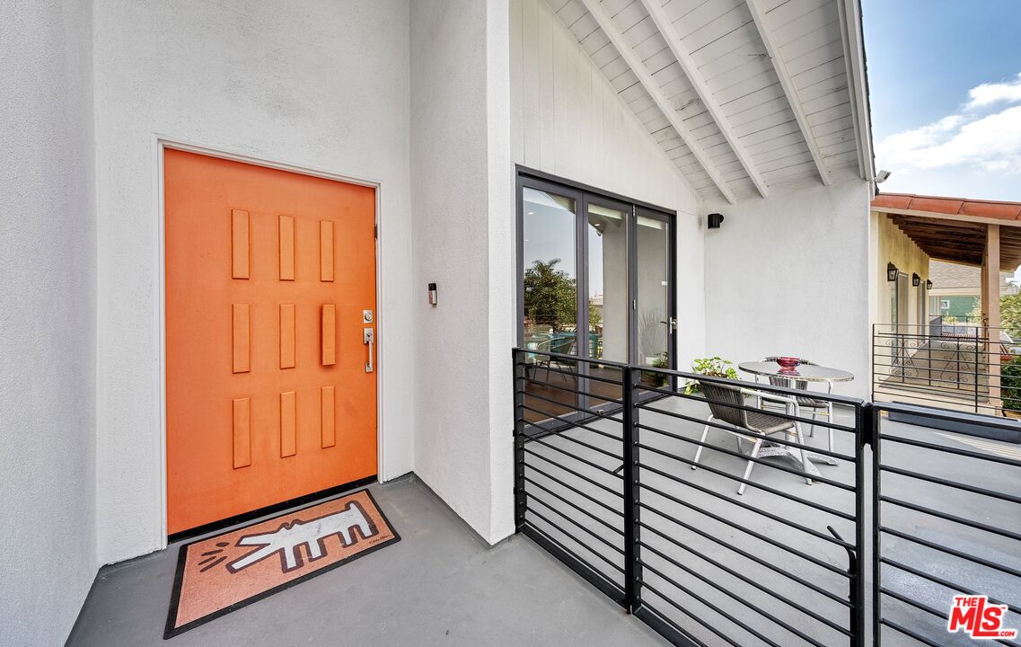 7826 West 80th Street Playa del Rey, CA 90293 - Photo 3 of 41