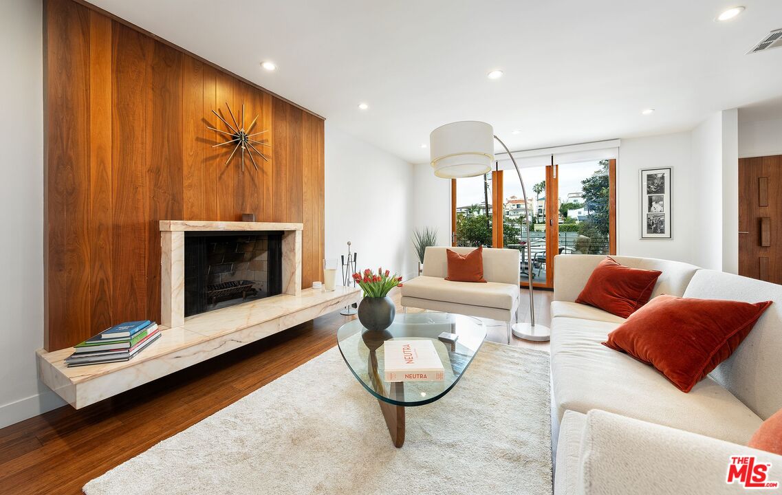 7826 West 80th Street Playa del Rey, CA 90293 - Photo 5 of 41