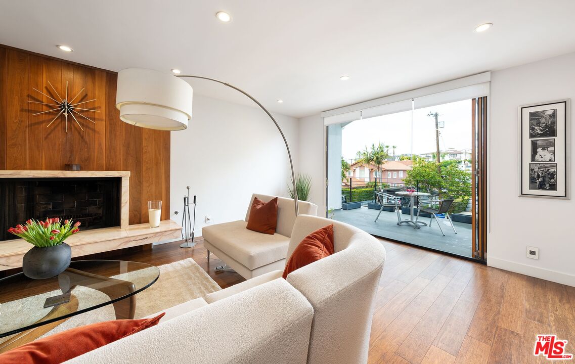 7826 West 80th Street Playa del Rey, CA 90293 - Photo 9 of 41