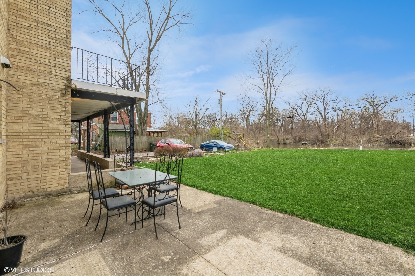 50 West Avenue, Unit 1N Riverside, IL 60546 - Photo 12 of 13