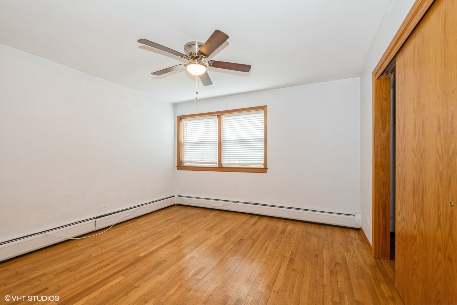50 West Avenue, Unit 1N Riverside, IL 60546 - Photo 9 of 13