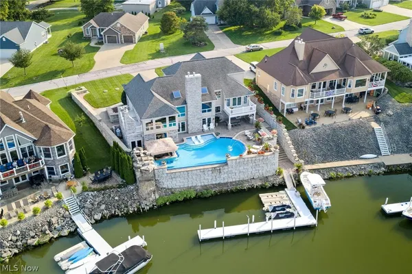 $2,995,000 | 4555 Forest Glen Lane, Lakeside Marblehead, OH 43440