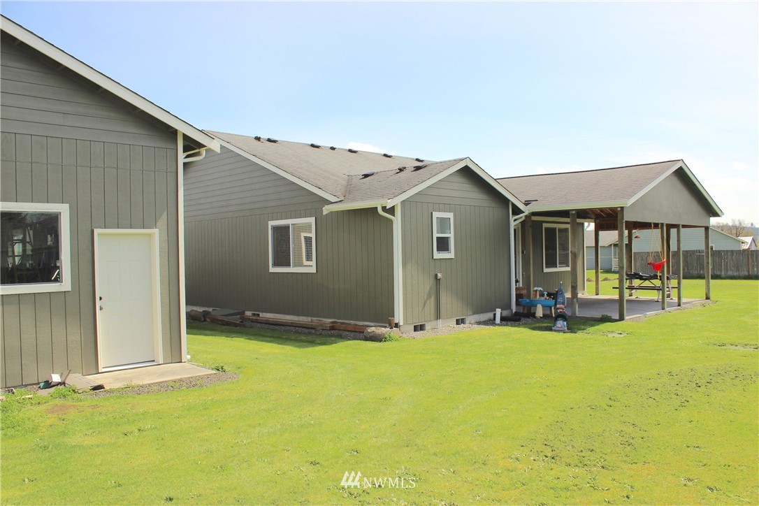 19925 Tahoma Circle Southwest Rochester, WA 98579 - Photo 7 of 24