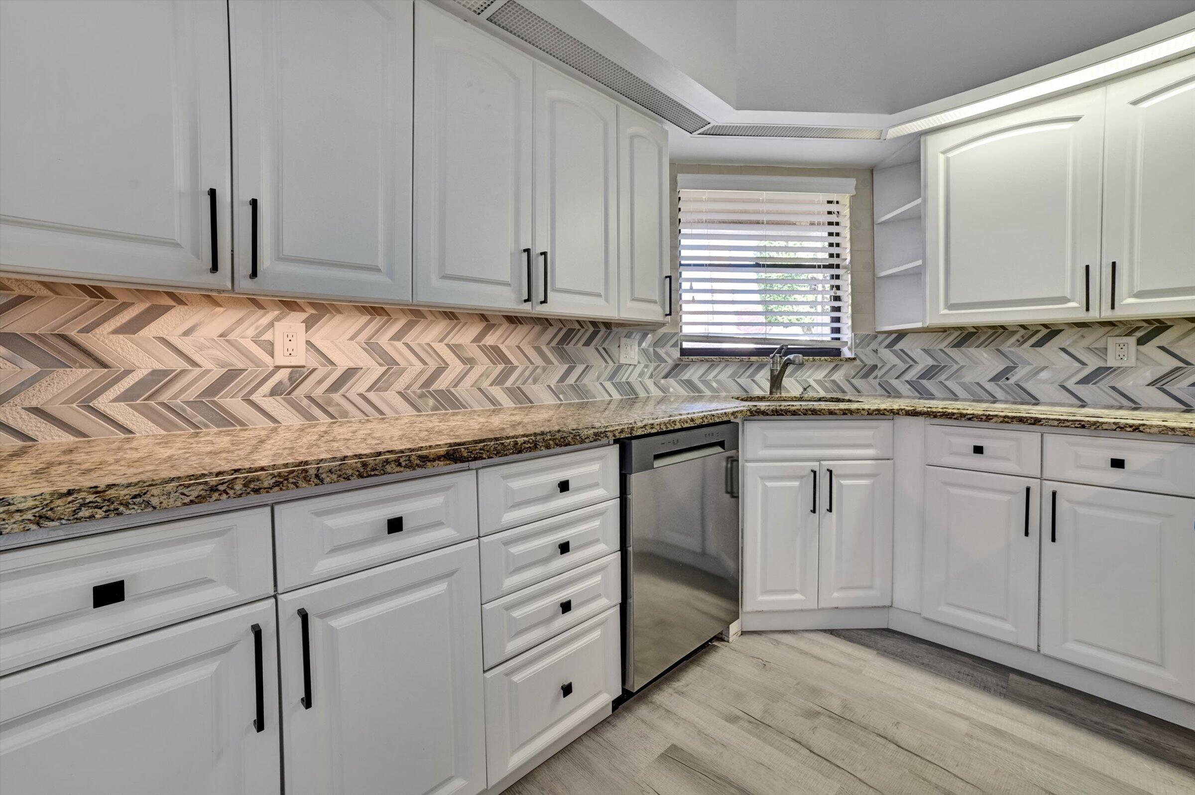 22537 Meridiana Drive Boca Raton, FL 33433 - Photo 15 of 50 14-22537 Meridian Drive-14