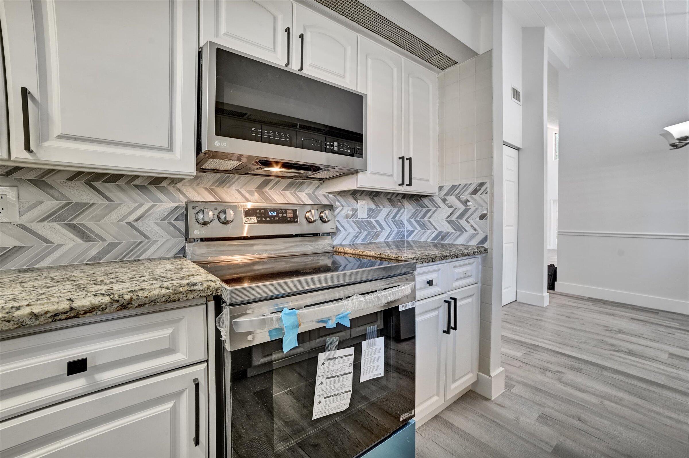 22537 Meridiana Drive Boca Raton, FL 33433 - Photo 17 of 50 16-22537 Meridian Drive-16