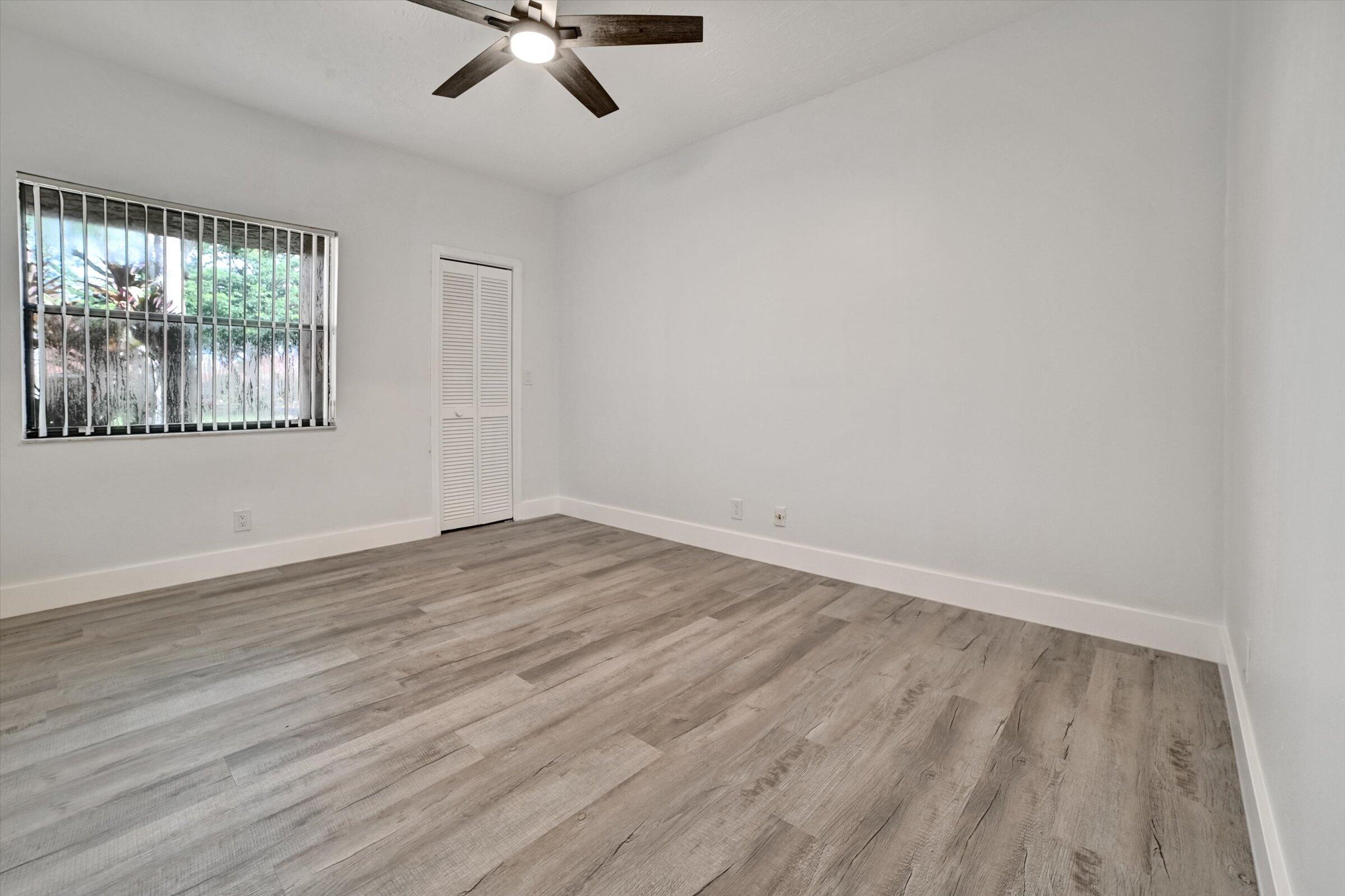 22537 Meridiana Drive Boca Raton, FL 33433 - Photo 32 of 50 31-22537 Meridian Drive-31
