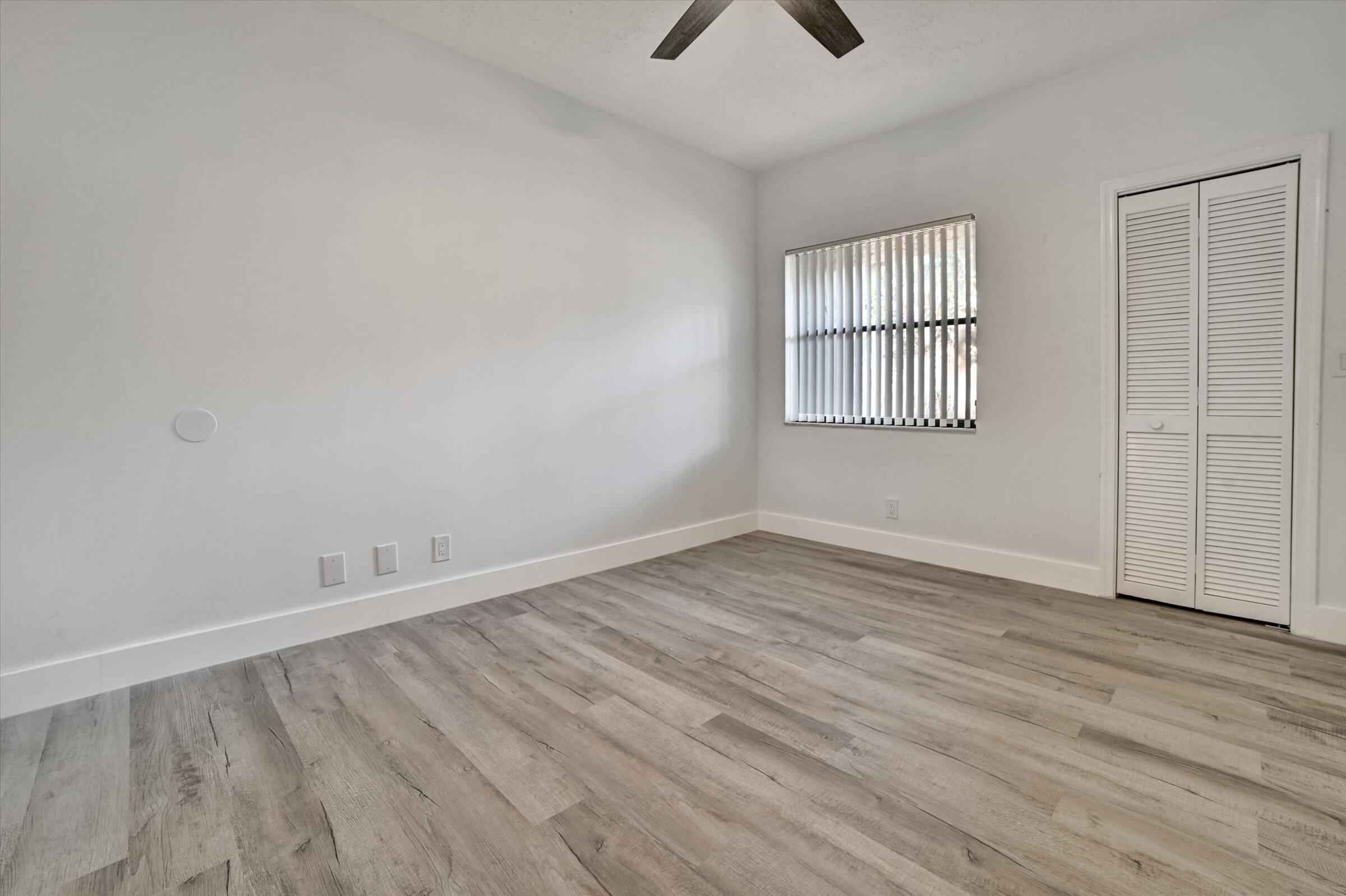 22537 Meridiana Drive Boca Raton, FL 33433 - Photo 33 of 50 32-22537 Meridian Drive-32