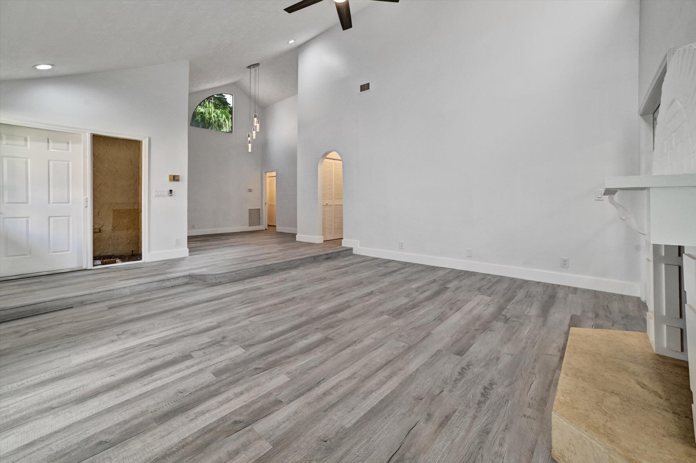 22537 Meridiana Drive Boca Raton, FL 33433 - Photo 7 of 50 06-22537 Meridian Drive-6