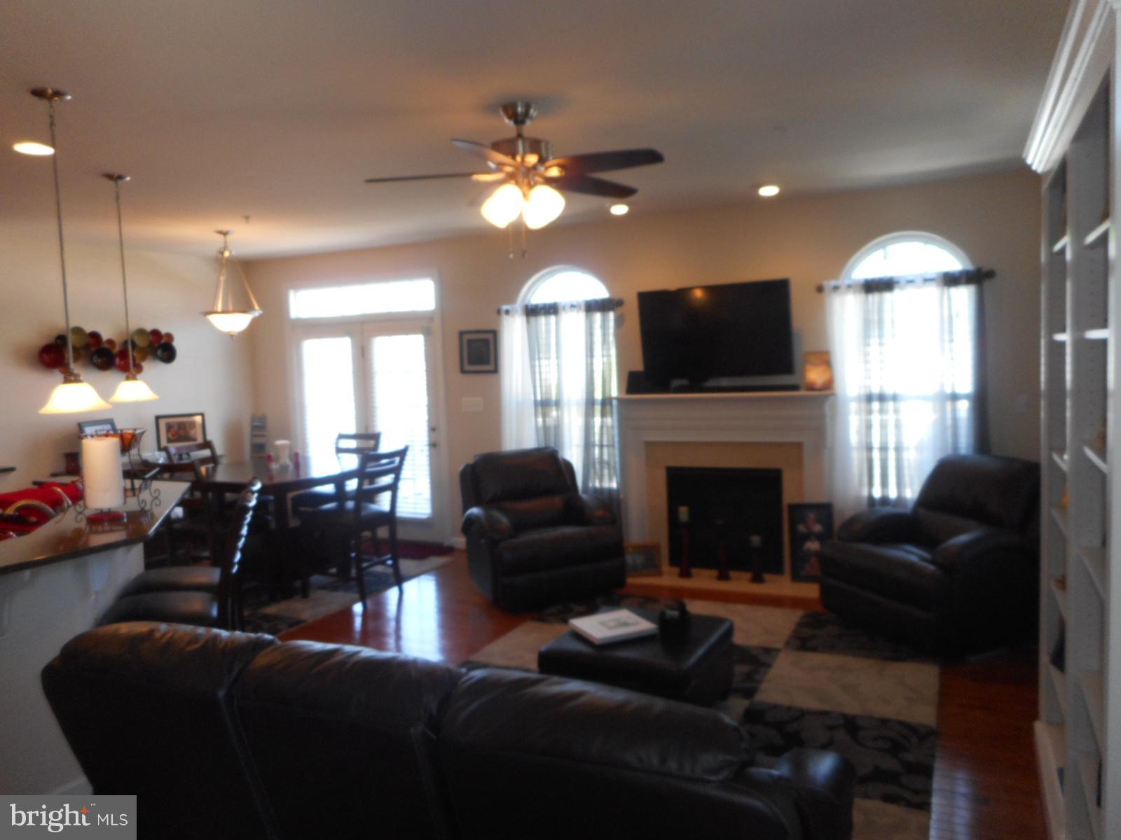 2820 Admiral Ridge Road Accokeek, MD 20607 - Photo 13 of 23 Family Room