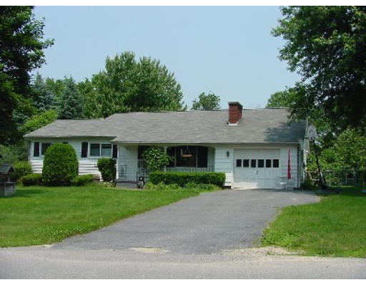 135 Rolling Acres Road Lunenburg, MA 01462 - Photo 1 of 1 Gallery Image 1