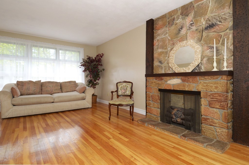 56 Johnny Road Revere, MA 02151 - Photo 10 of 28 Gallery Image 10