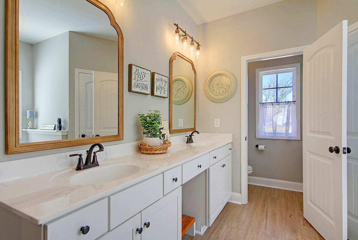 328 Deep Woods Road St. George, SC 29477 - Photo 12 of 15 master bath (1)