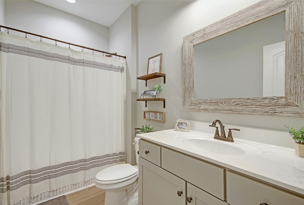 328 Deep Woods Road St. George, SC 29477 - Photo 13 of 15 guest bath