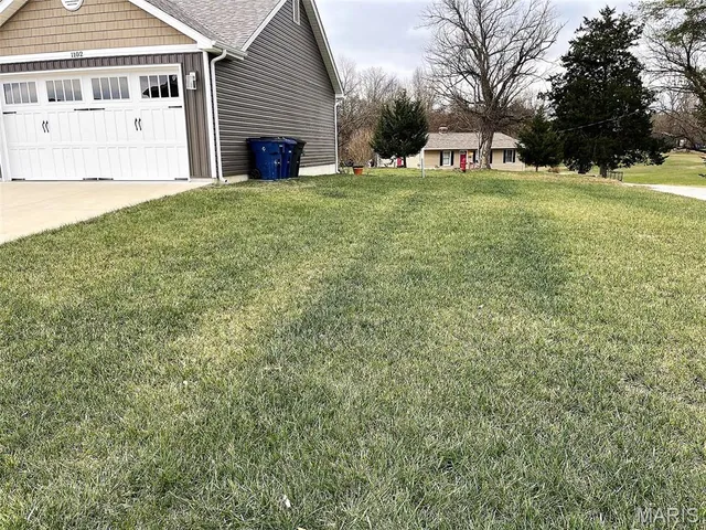 $335,000 | 1102 Stone Henge Court, Pevely, MO 63070