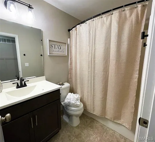 $320,000 | 1102 Stone Henge Court, Pevely, MO 63070