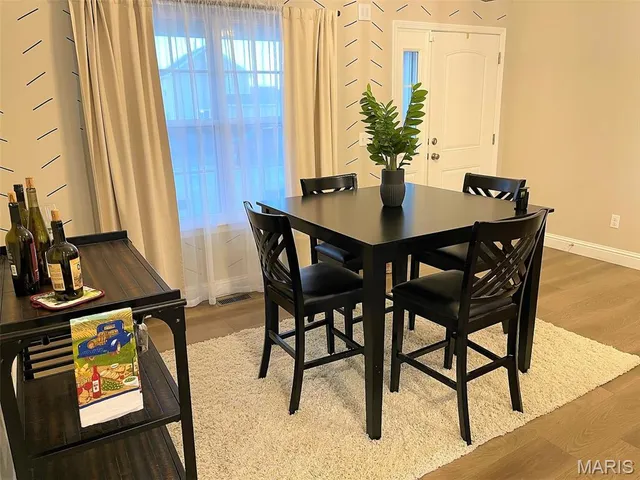 $320,000 | 1102 Stone Henge Court, Pevely, MO 63070