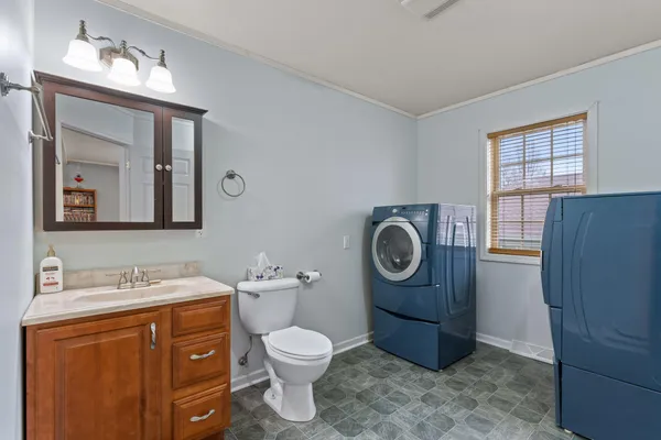$435,000 | 22301 Forest Avenue, Cassopolis, MI 49031