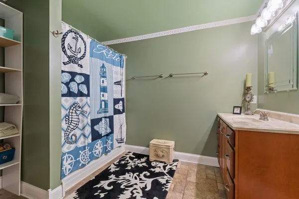 $435,000 | 22301 Forest Avenue, Cassopolis, MI 49031