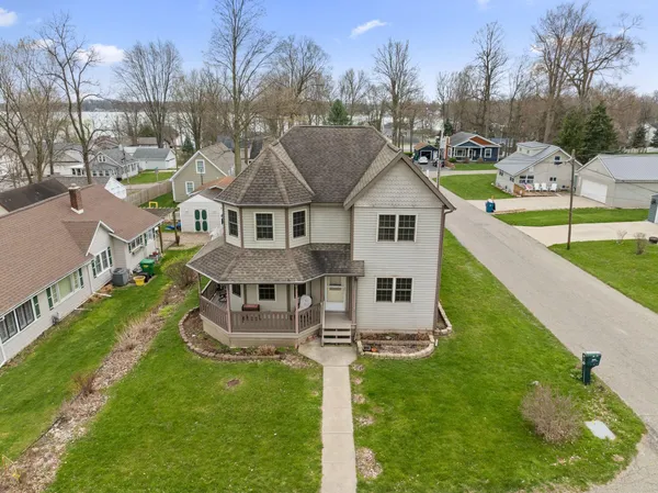 $435,000 | 22301 Forest Avenue, Cassopolis, MI 49031