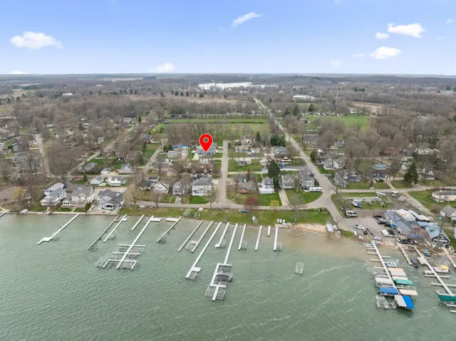 $435,000 | 22301 Forest Avenue, Cassopolis, MI 49031