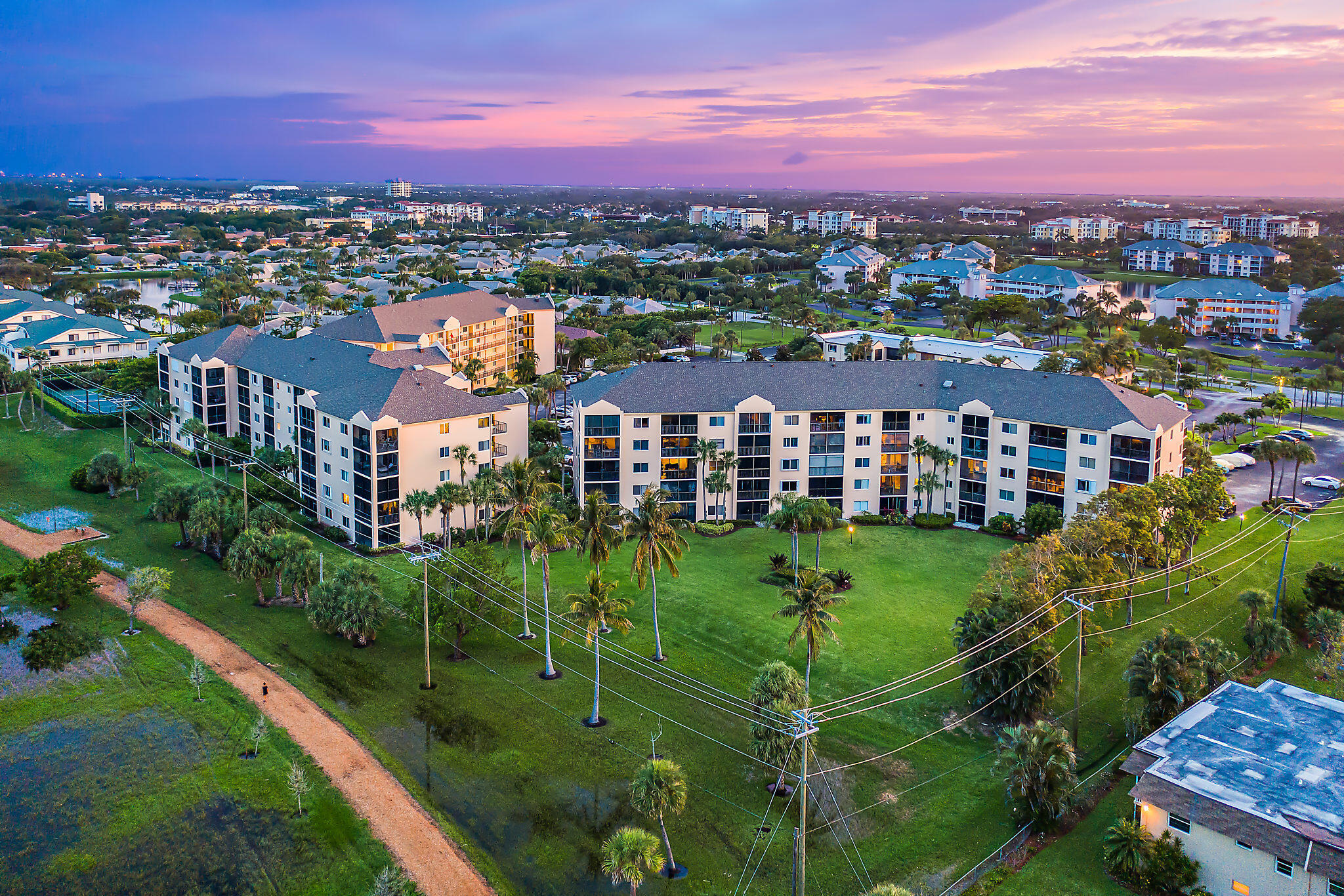 275 Palm Avenue, Unit C201 Jupiter, FL 33477 - Photo 24 of 24 a view of a city