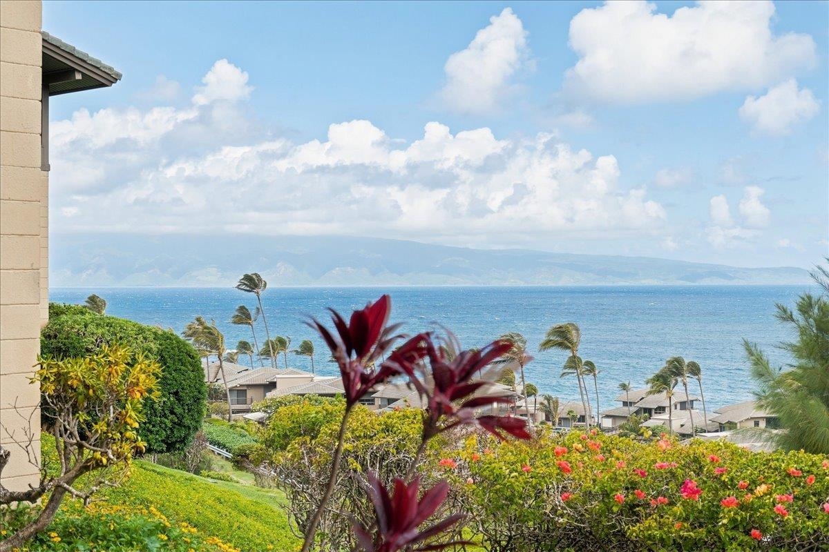 100 Ridge Road, Unit 2215 Lahaina, HI 96761 - Photo 3 of 47 Gallery Image 3