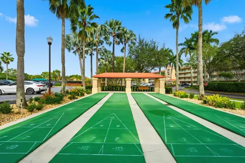 $299,000 | 5746 Crystal Shores Drive, Unit 307, Boynton Beach, FL 33437