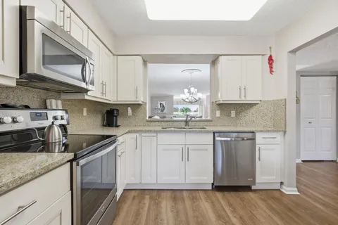 $299,000 | 5746 Crystal Shores Drive, Unit 307, Boynton Beach, FL 33437