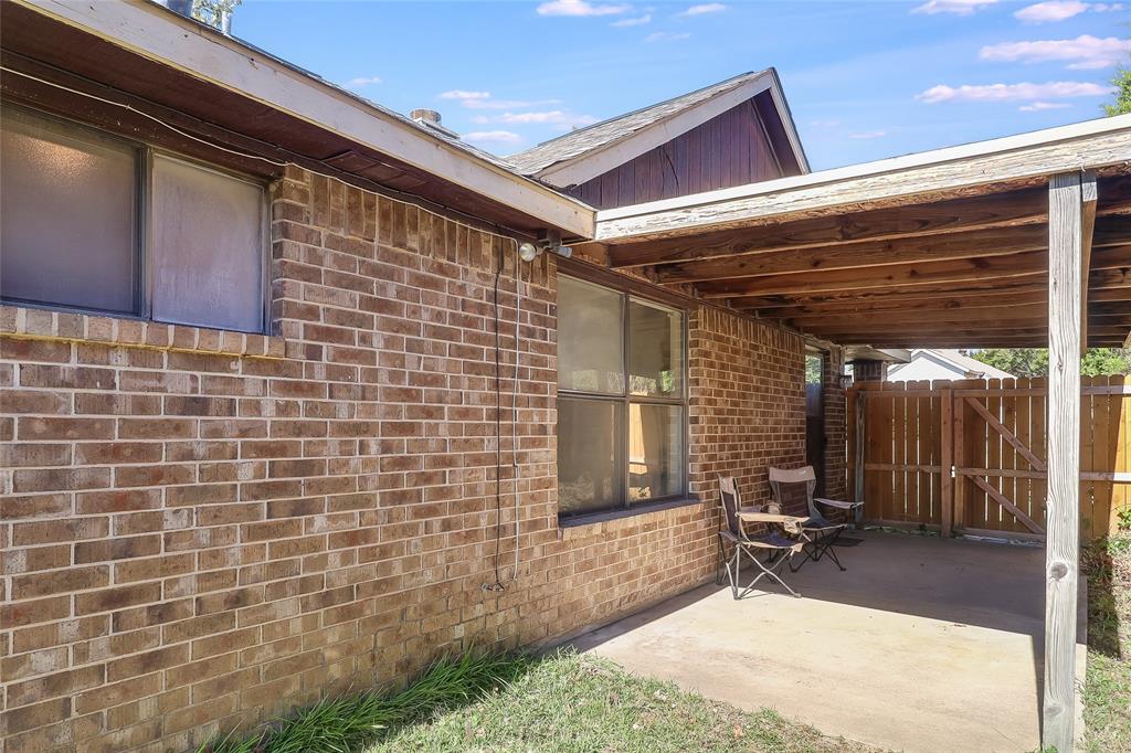 1728 Hackamore Street Mesquite, TX 75149 - Photo 18 of 22 View of covered patio / terrace