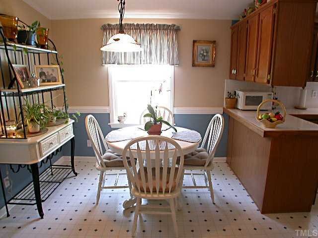 Breakfast nook just off Kitchen