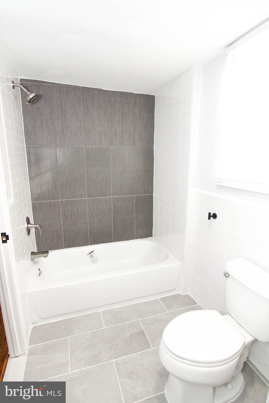 3804 Fairmount Avenue Philadelphia, PA 19104 - Photo 18 of 36