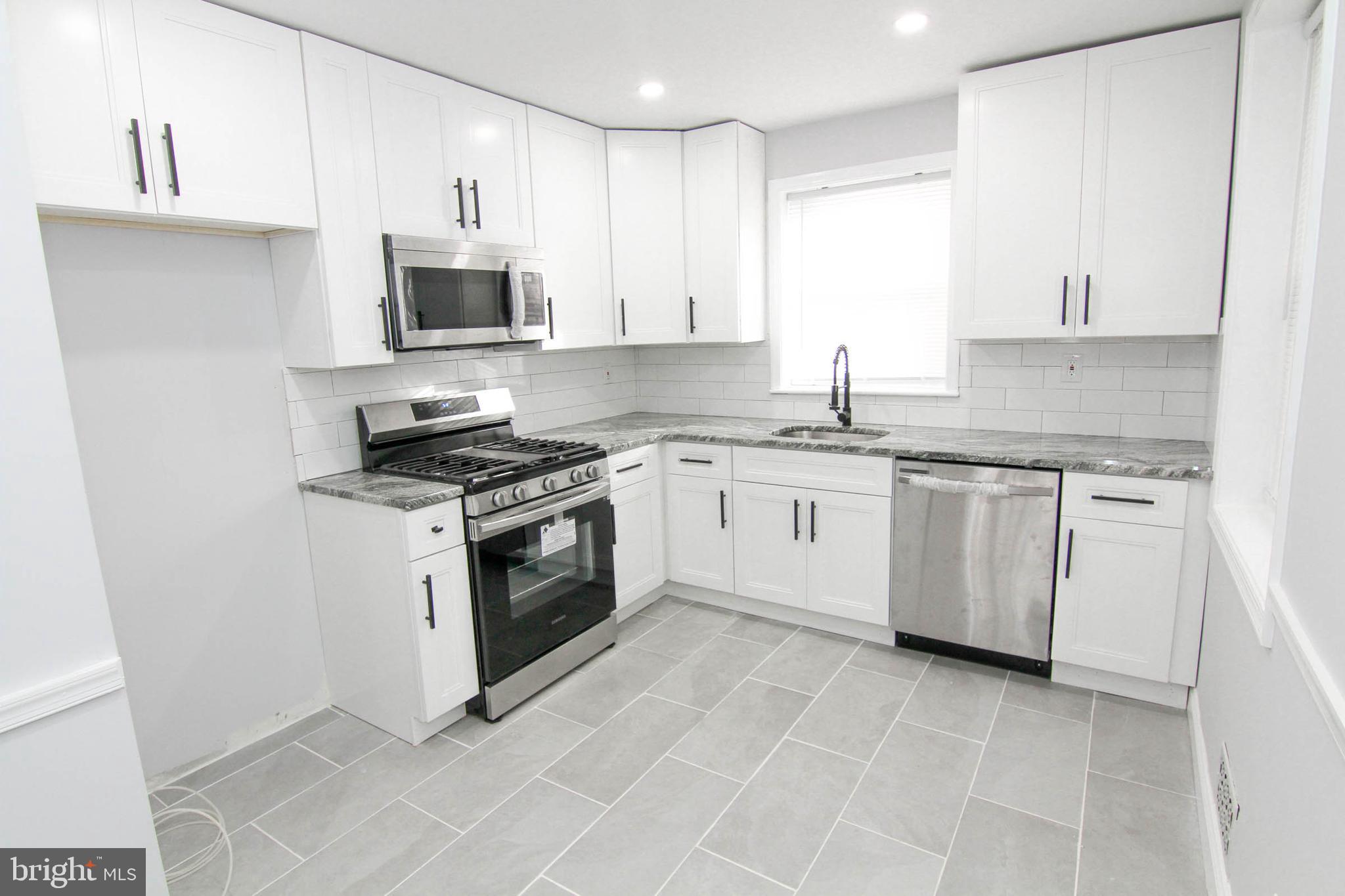 3804 Fairmount Avenue Philadelphia, PA 19104 - Photo 2 of 36