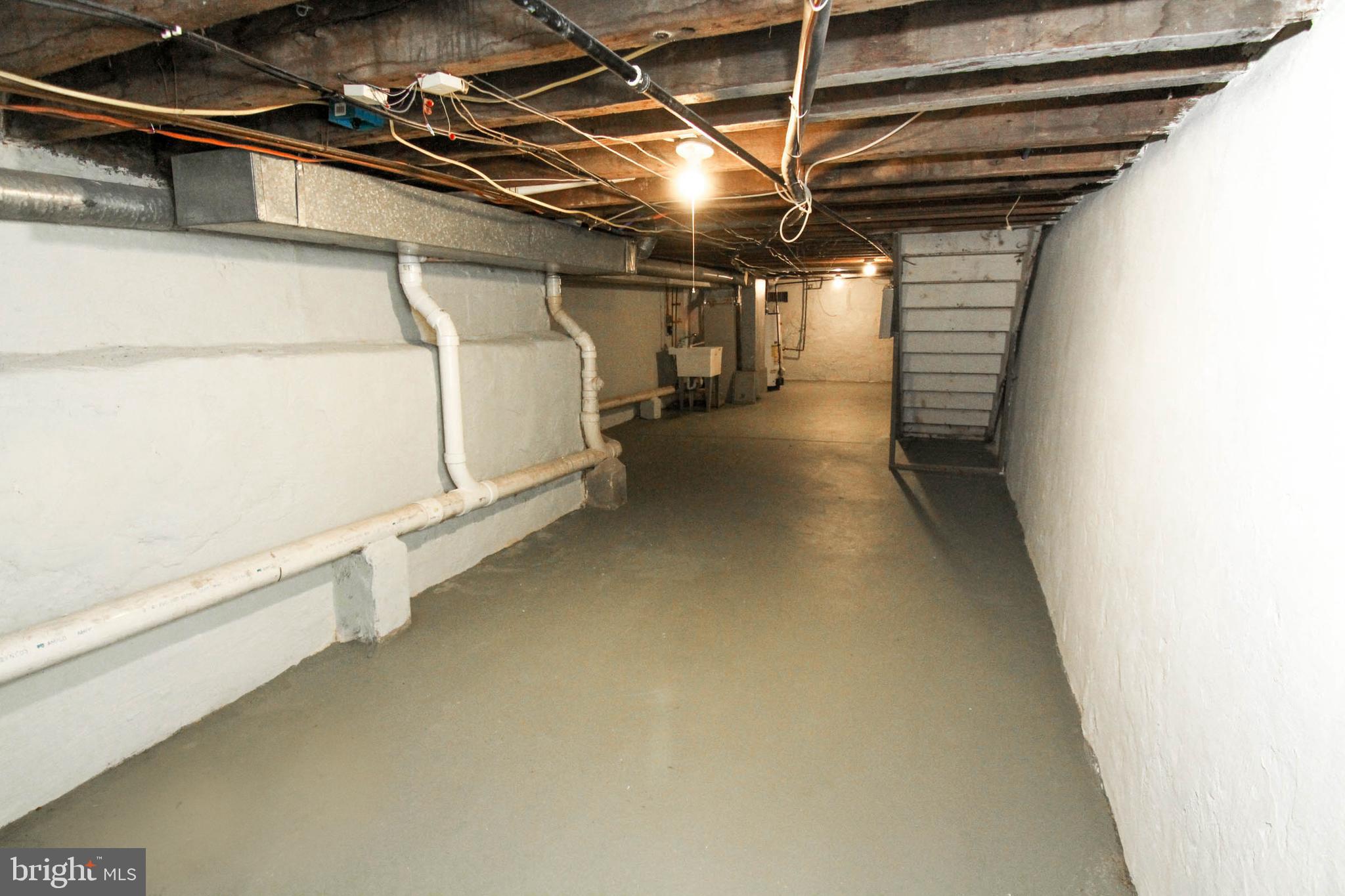 3804 Fairmount Avenue Philadelphia, PA 19104 - Photo 25 of 36