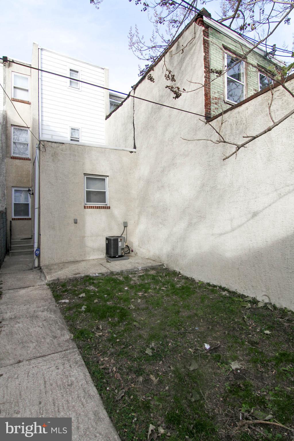 3804 Fairmount Avenue Philadelphia, PA 19104 - Photo 30 of 36