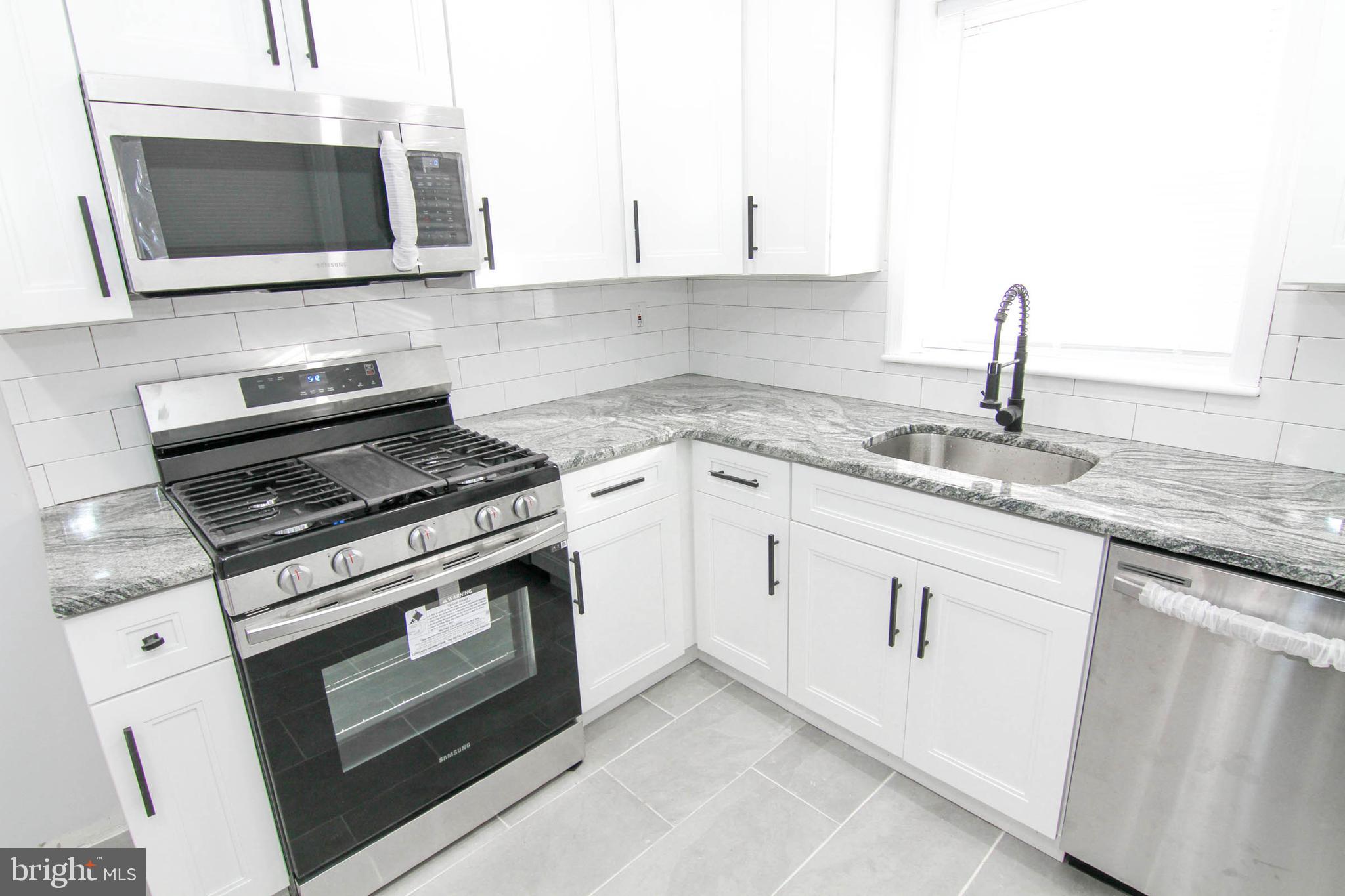 3804 Fairmount Avenue Philadelphia, PA 19104 - Photo 3 of 36