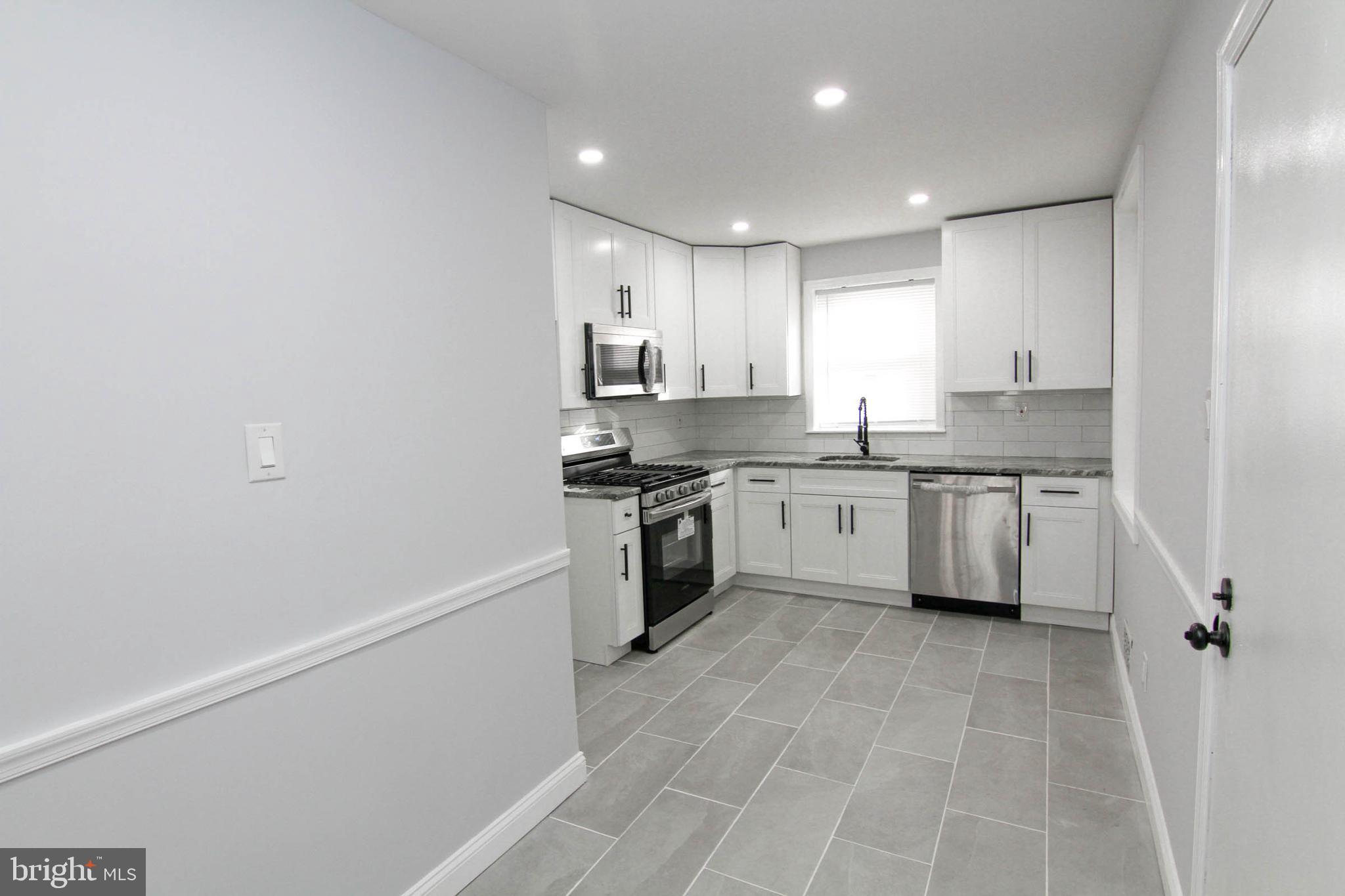 3804 Fairmount Avenue Philadelphia, PA 19104 - Photo 6 of 36