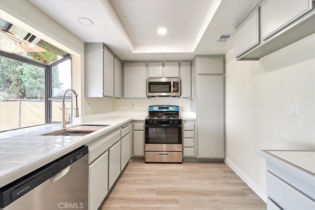 24607 Skyland Drive Moreno Valley, CA 92557 - Photo 16 of 37