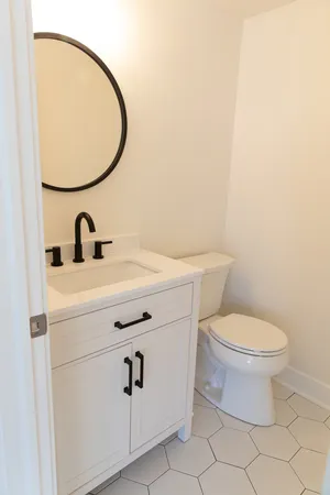 $2,450 | 713 Stevens Street, Unit 713, Geneva, IL 60134