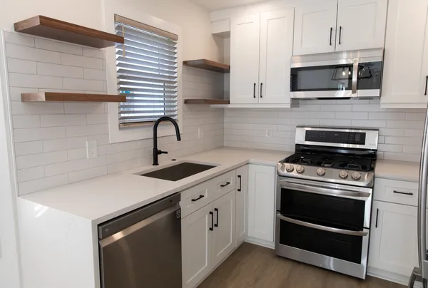 $2,450 | 713 Stevens Street, Unit 713, Geneva, IL 60134