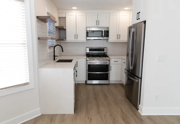 $2,450 | 713 Stevens Street, Unit 713, Geneva, IL 60134