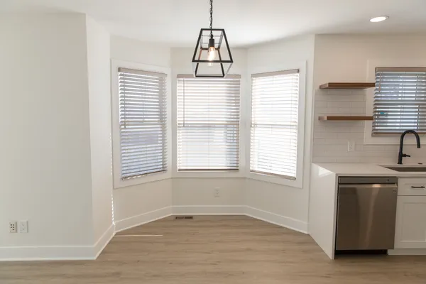 $2,450 | 713 Stevens Street, Unit 713, Geneva, IL 60134