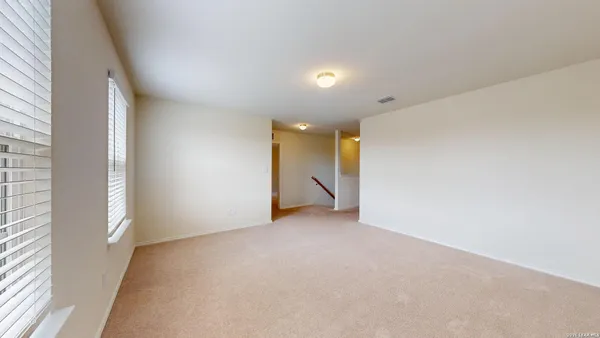 $2,150 | 344 Autumn Rouge, New Braunfels, TX 78130