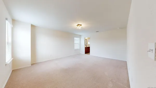 $2,150 | 344 Autumn Rouge, New Braunfels, TX 78130