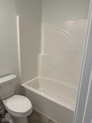 $2,300 | 15203 Farrington Way, Fishers, IN 46037