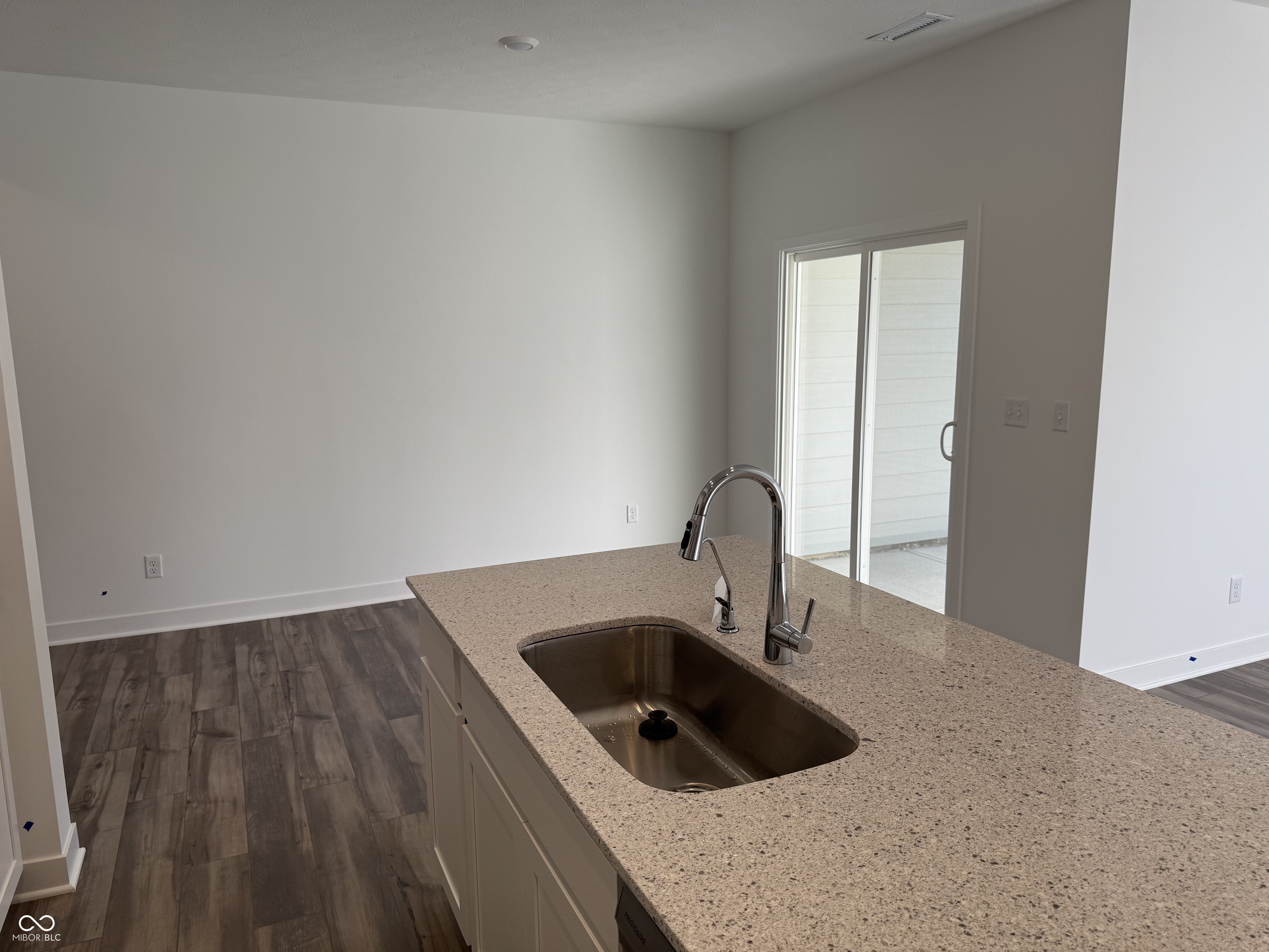 15203 Farrington Way Fishers, IN 46037 - Photo 4 of 23