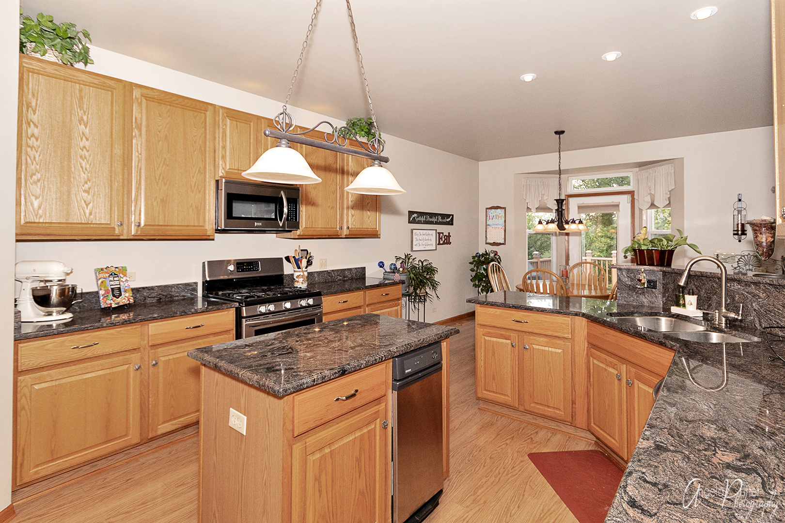 507 Highplains Road Round Lake, IL 60073 - Photo 12 of 38 Gallery Image 12