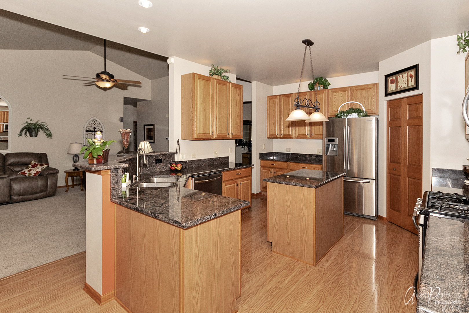 507 Highplains Road Round Lake, IL 60073 - Photo 16 of 38 Gallery Image 16